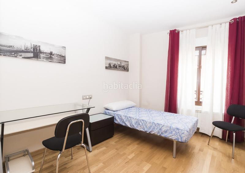 Foto 10a74264-7fc1-4d3e-91bd-5eaaa336e7d1. Appartamento in calle almeria 25 in Barrio de la Vega Monachil