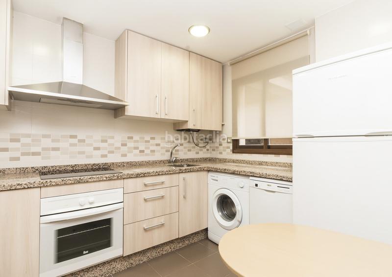 Foto 7a45fdbc-d92e-4f80-92d5-d73e872d2996. Appartamento in calle almeria 25 in Barrio de la Vega Monachil