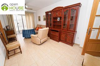 Location Appartement à Calle vereda de la acequia 11. Piso amueblado 2 dorm con garaje centrico