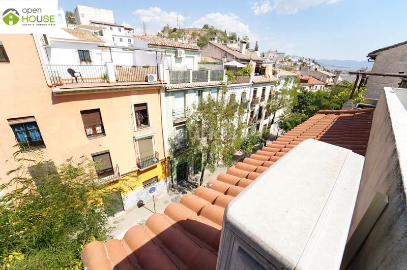 Foto 70d4734d-39cc-483b-8b0a-19da0f65b665. Alquiler ático en calle real de cartuja 27 atico 1 dorm terraza en Granada