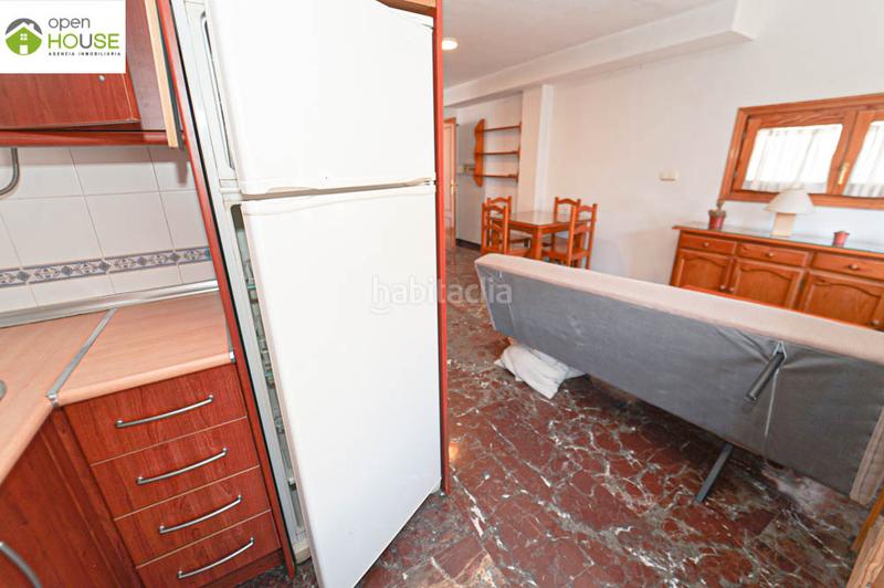 Foto a58bbe8b-a55a-425f-a0cc-afde84a06c83. Alquiler ático en calle real de cartuja 27 atico 1 dorm terraza en Granada