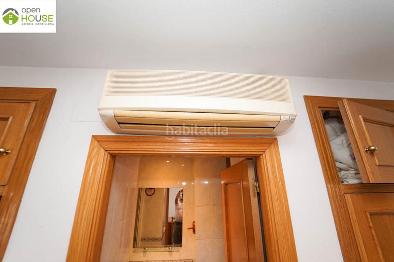 Foto a62ce098-95ea-4b4a-b647-47b3d550d713. Alquiler ático en calle real de cartuja 27 atico 1 dorm terraza en Granada