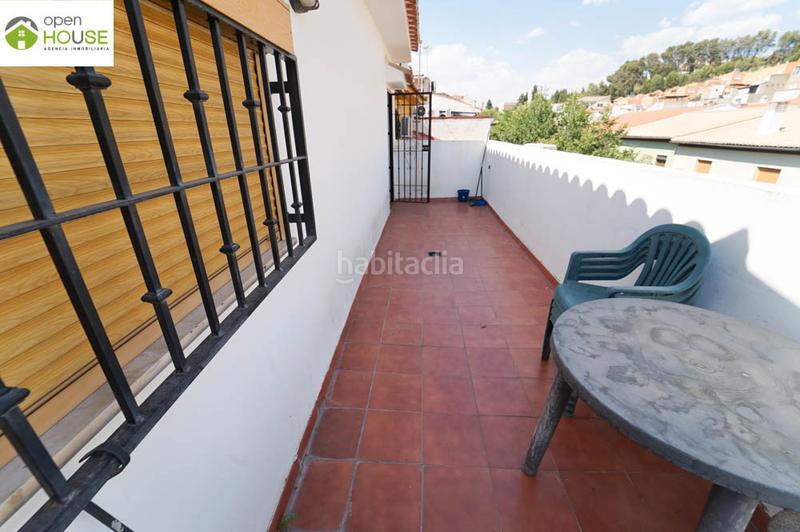 Foto df4a7f9c-1ad7-41ca-935e-e6ca3a54e881. Rent penthouse in calle real de cartuja 27 in San Ildefonso Granada