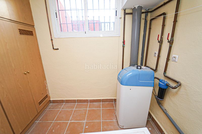 Foto 229a0a7f-9f36-4c23-a390-3e7c1fd953a6. Casa amb xemeneia calefacció aparcament a Cájar