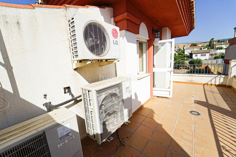Foto 4f4d70a1-fe4c-42a3-8bf3-49e2a8d4869d. Casa amb xemeneia calefacció aparcament a Cájar