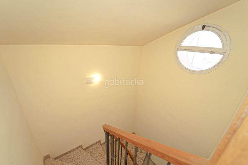 Foto 7c516766-e46f-49c8-98e8-67244e0b7db6. Casa amb xemeneia calefacció aparcament a Cájar