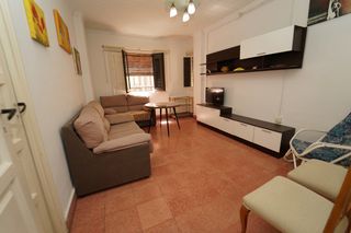 Location Appartement à Calle azacayas 37. Piso de 3 dormitorios amueblado temporada