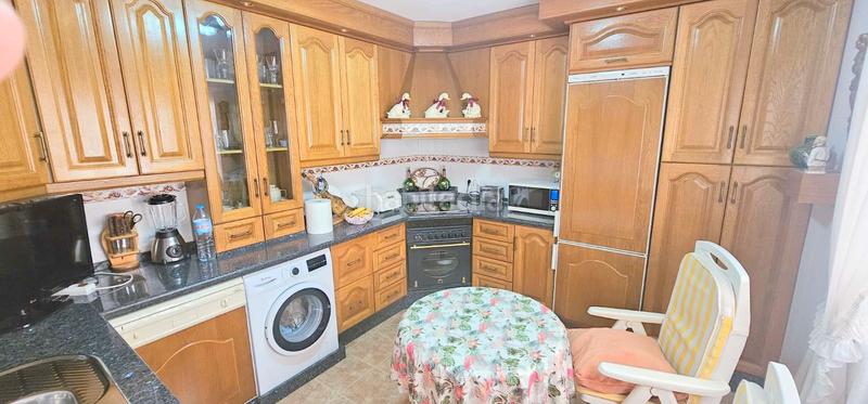 Foto 0bce37e9-2013-44b0-a8dc-b780408a4c4b. Casa adosada en El Tomillar Torre del Mar