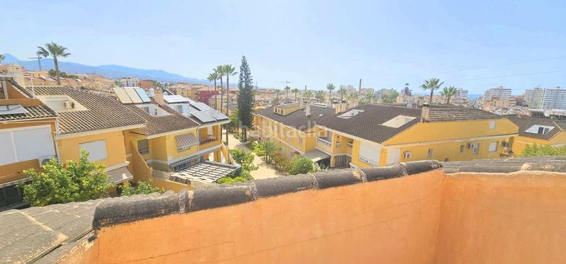 Foto 5d919431-d8fb-49a6-b54f-72c4d4415833. Reihenhaus mit parking pool in El Tomillar Torre del Mar