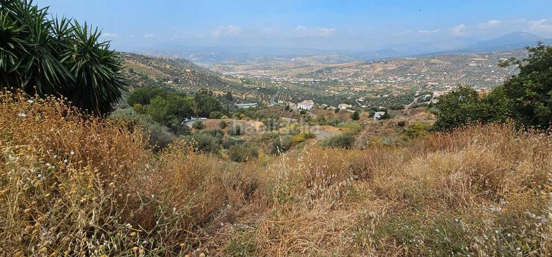 Foto f533f03d-1202-4279-b5bb-18436004be7d. Wohngrundstück in Alcaucín