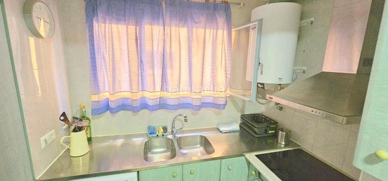 Foto 7977fb70-3ed4-40b2-871d-8dc95bf4b1e8. Pis a Paseo Marítimo de Levante Torre del Mar