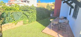 Rent Ground floor in Caleta de Velez