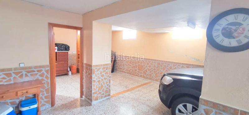 Foto 89fd6007-4a5f-49e7-8a7a-c4132714e1bb. Chalet mit parking pool in El Tomillar Torre del Mar