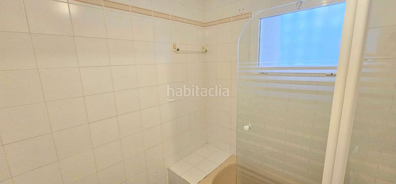 Foto e53cddb9-ab20-4d73-8c3a-9fc378e1af10. Appartamento con parcheggio piscina in Viña Málaga Torre del Mar