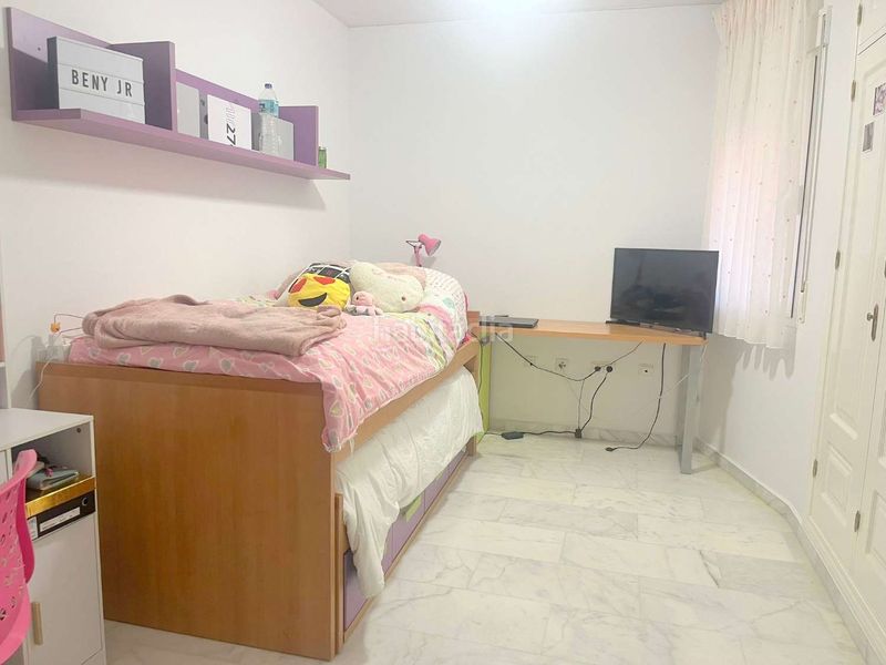 Foto efae50e6-9ca1-478e-b539-acef792b6c6e. Maison jumelée avec parking piscine dans Poniente-Faro Torre del Mar