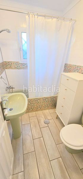 Foto b7b3629a-6e8f-44da-b1c0-b7f7afcc6af8. Lloguer planta baixa amb piscina a Caleta de Velez