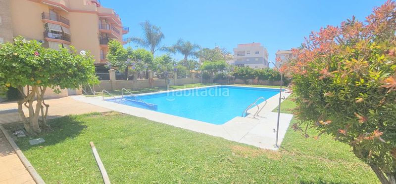 Foto 05e66b0e-f341-4628-a0fc-a2fb642a1217. Apartament amb piscina a Algarrobo Costa