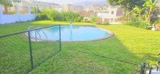 Casa aparellada a Camino Viejo de Málaga
