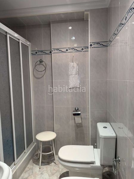 Foto b5efd579-baff-417a-aa48-c5a1cac2a61a. Pis a Poniente-Faro Torre del Mar