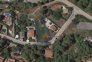 Terrain résidentiel à El tayo 8. Terreno en venta en urb el taio 812m2 p.v.p 60000