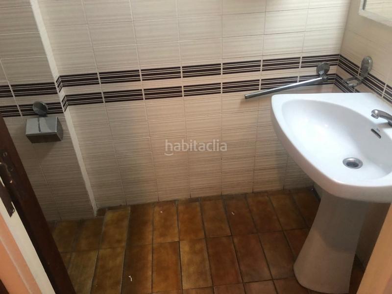 Foto cdb7d14b-b95b-4735-9b0b-0b0b33041e71. Alquiler local comercial  en Centre Sant Boi de Llobregat