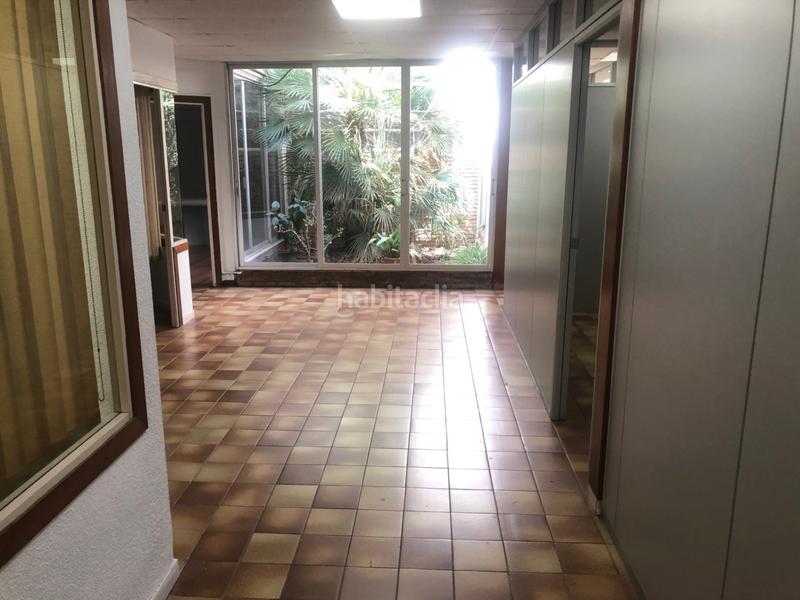 Foto 8cbf9ca6-e17b-4755-a874-8f09d36779a8. Location local commercial avec chauffage dans Centre Sant Boi de Llobregat