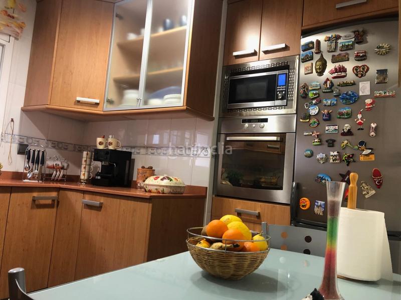 Foto 2333a919-5c1b-4894-ba10-969fa887e5d8. Chalet avec chauffage dans Abrera