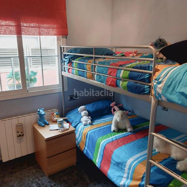 Foto 471cc9be-26f2-4666-ae6a-99aa80e587a5. Chalet avec chauffage dans Abrera