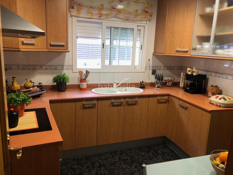 Foto 473ced91-d9e4-4c52-aaa8-fd37165948f8. Chalet avec chauffage dans Abrera