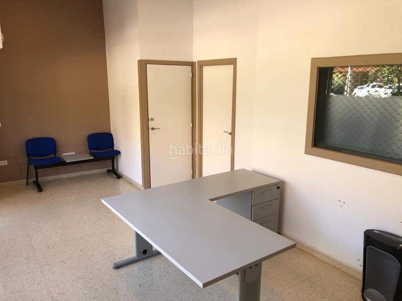 Foto 0a88faac-dc3c-420b-8507-809eaf599ff9. Alquiler local comercial despacho montado en Vinyets-Molí Vell Sant Boi de Llobregat