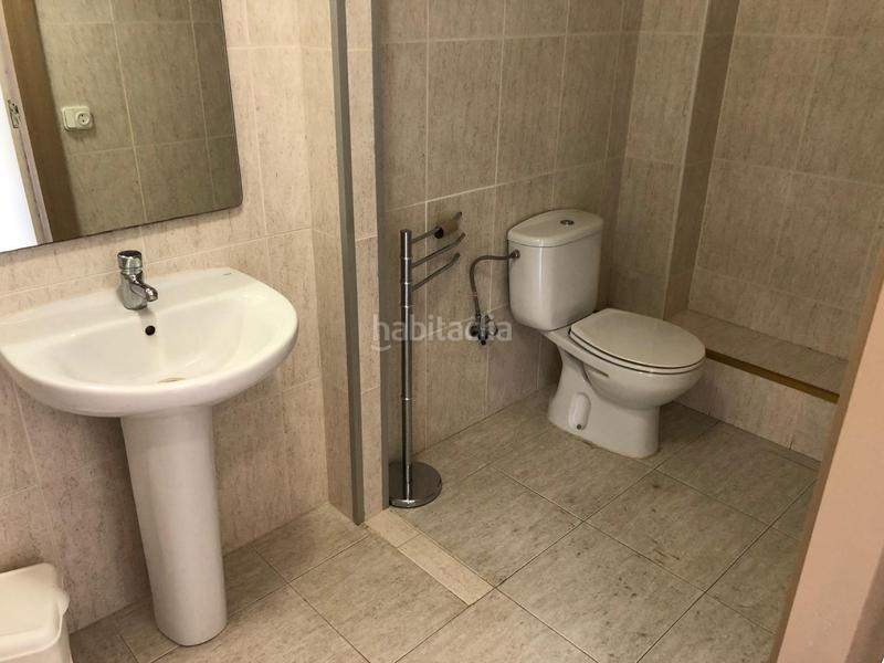 Foto f0ebae6e-ffea-4a85-ac02-15cbc77ae0e1. Lloguer local comercial a Vinyets-Molí Vell Sant Boi de Llobregat