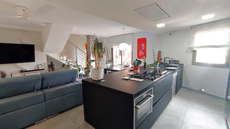 Foto 1a63c86d-87b1-4ce1-8cfd-cf3c6ded332a. Dúplex amb calefacció aparcament a Poble Nou Manresa