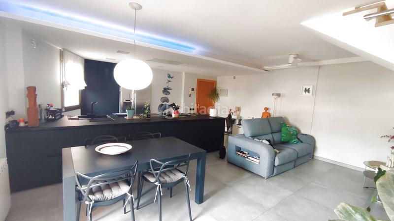 Foto 2e685b30-beff-4eb5-8645-466485151863. Dúplex amb calefacció aparcament a Poble Nou Manresa