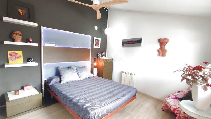 Foto 8342c1d9-dd79-4679-aaab-b639a6ab3358. Dúplex amb calefacció aparcament a Poble Nou Manresa