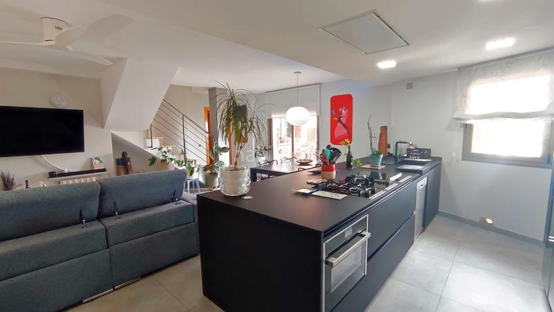 Foto 8e6bb3f5-c710-4806-9277-89a475d42417. Dúplex amb calefacció aparcament a Poble Nou Manresa