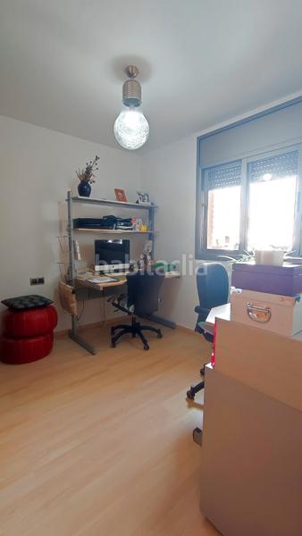 Foto e8963ddb-1007-4fca-ba4d-82df63f31641. Dúplex amb calefacció aparcament a Poble Nou Manresa