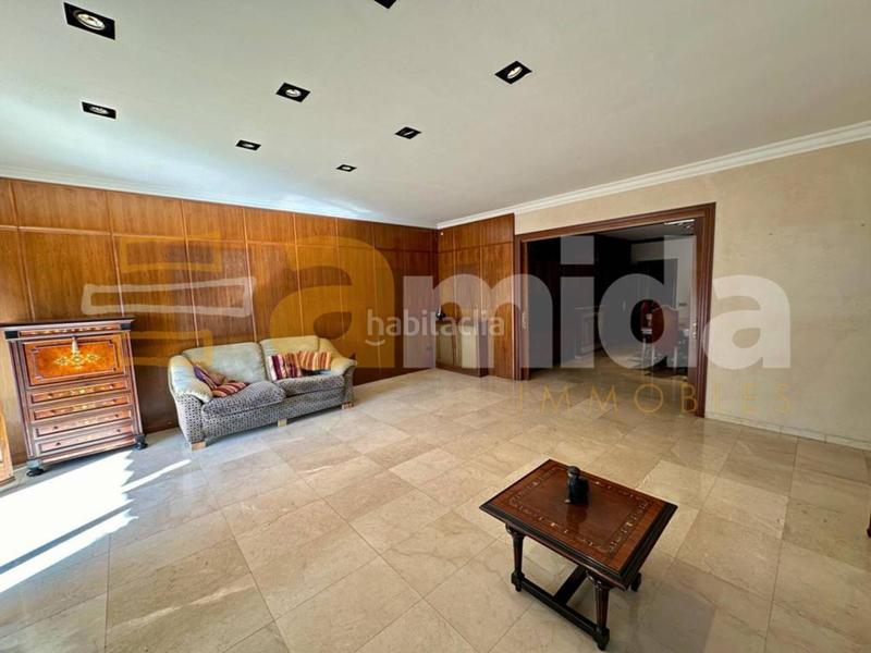 Foto 1c6b8f6f-0ba8-4c90-8bb0-96231f8f0a1d. Maison avec chauffage parking piscine dans Centre Sabadell