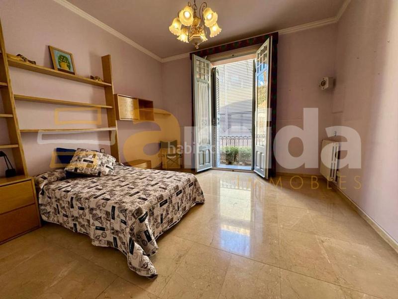 Foto 390bdd49-f3f0-4fa1-b512-5cd7106f32b8. Maison avec chauffage parking piscine dans Centre Sabadell