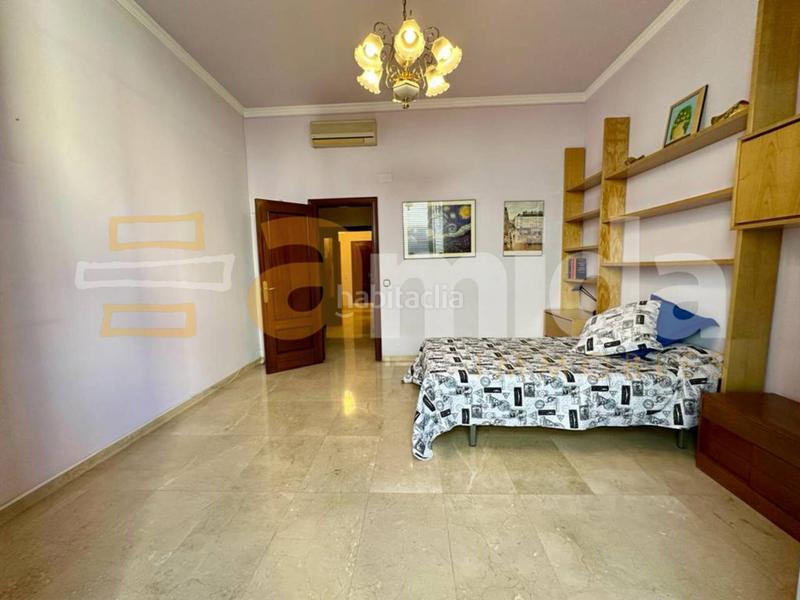 Foto 4295ecc6-ae27-4493-9d92-d5f489bafc7b. Maison avec chauffage parking piscine dans Centre Sabadell