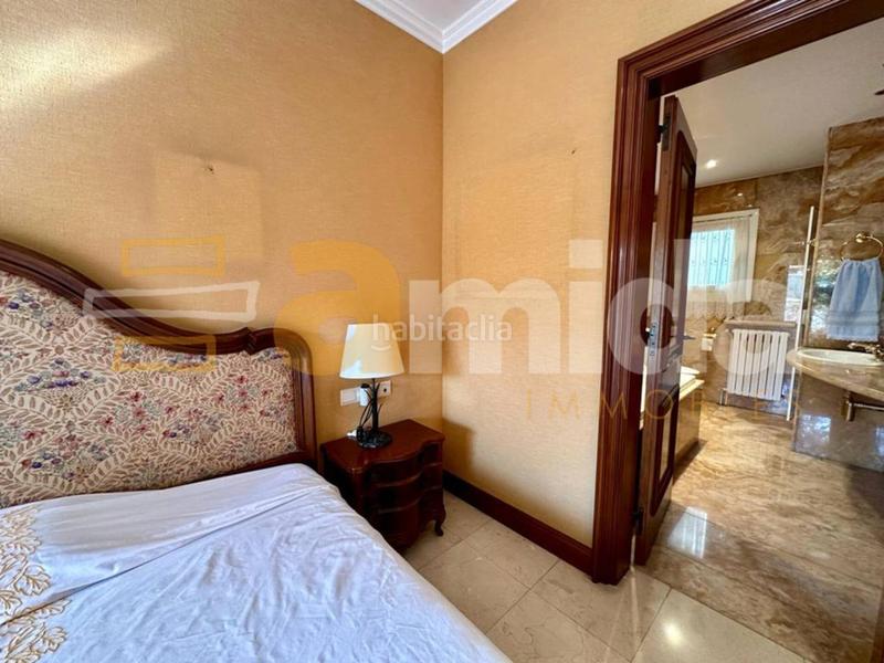 Foto 498be0d4-2a54-4fef-89dd-f7ee5e458fee. Maison avec chauffage parking piscine dans Centre Sabadell