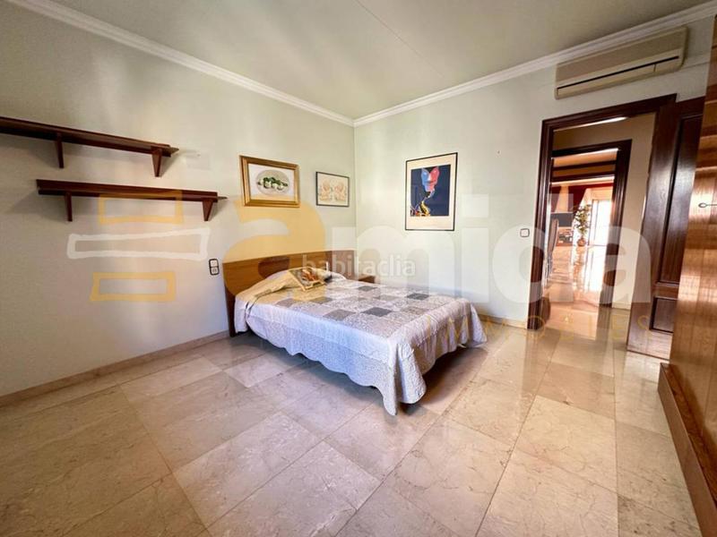 Foto 66ea6b70-ec4a-4f13-a9b5-09e299dd8554. Maison avec chauffage parking piscine dans Centre Sabadell