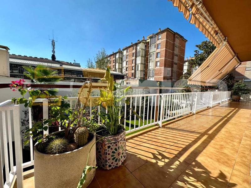 Foto 6c862f29-90d6-445d-90c2-b051ff36736d. Maison avec chauffage parking piscine dans Centre Sabadell