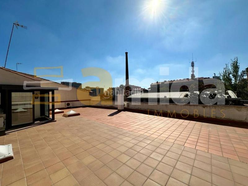 Foto 755f089e-16d8-43e6-8d0b-784b2ba384aa. Maison avec chauffage parking piscine dans Centre Sabadell