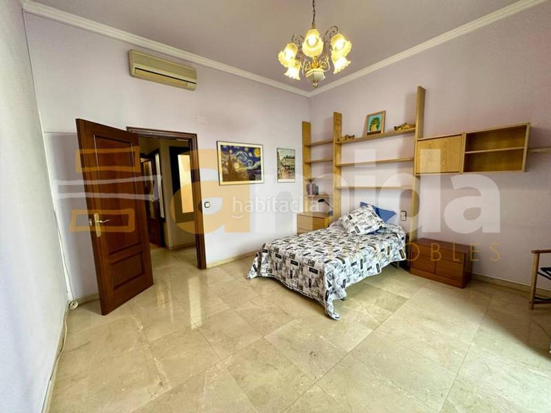 Foto 77fa5a11-4223-45ff-b1d0-c637caaf538c. Maison avec chauffage parking piscine dans Centre Sabadell