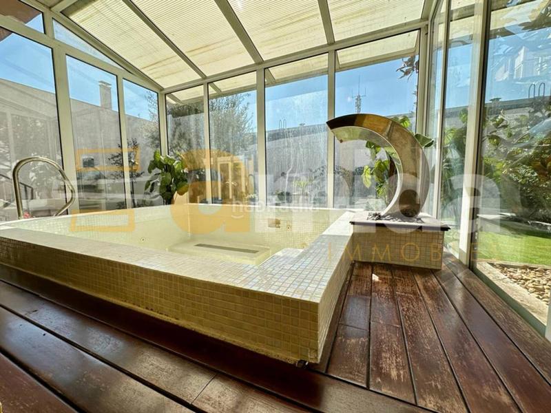 Foto a90d425e-82c0-4380-bae2-69691c06a8e6. Maison avec chauffage parking piscine dans Centre Sabadell