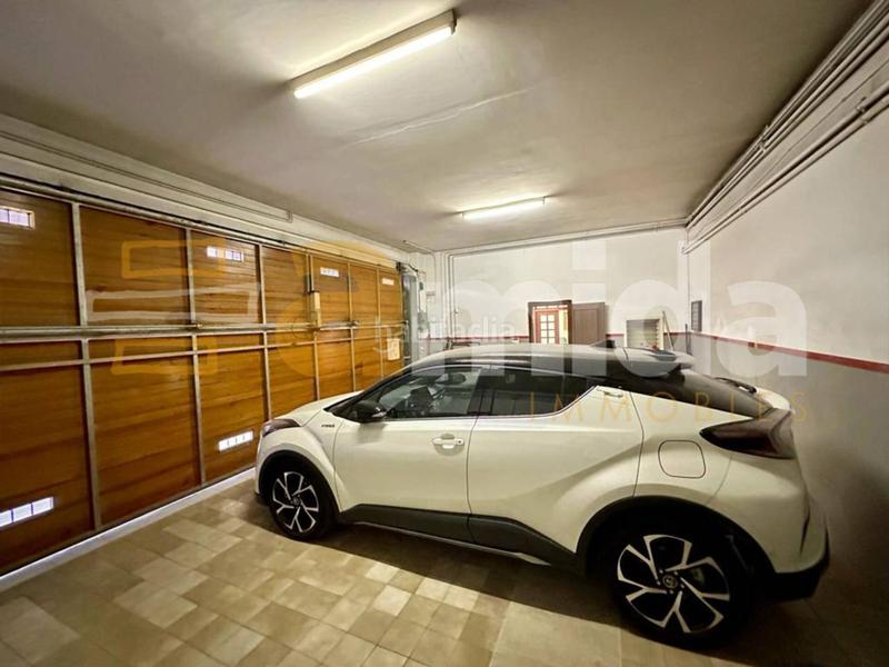 Foto bcf9d0ce-deaa-442d-b520-ff6dbe0f6428. Maison avec chauffage parking piscine dans Centre Sabadell