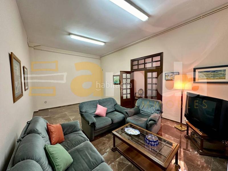 Foto cad9675b-d0f9-47a0-b45f-c4084fdc4a97. Maison avec chauffage parking piscine dans Centre Sabadell