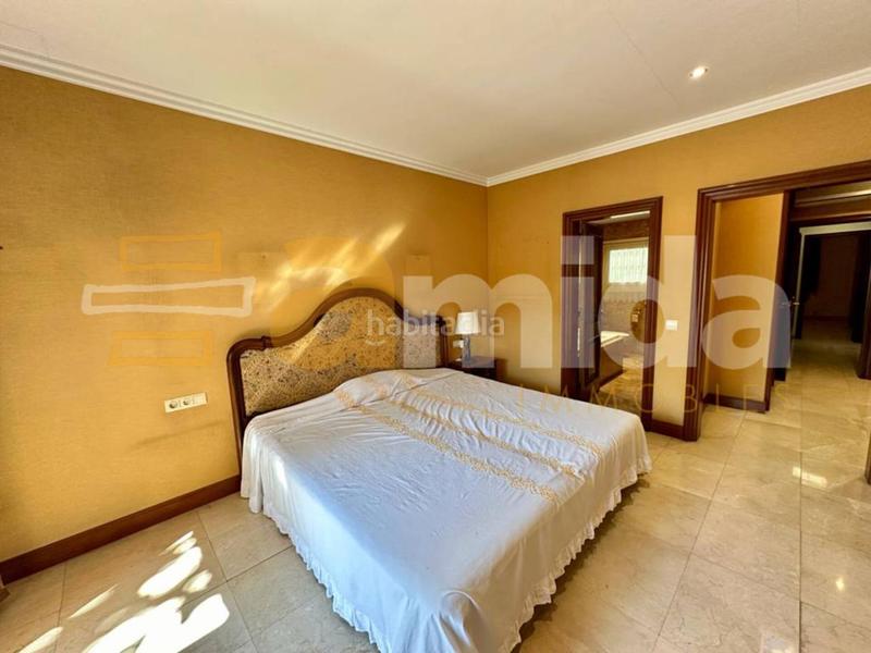 Foto fa24c3ea-6852-4a38-9a99-e76446d54546. Maison avec chauffage parking piscine dans Centre Sabadell