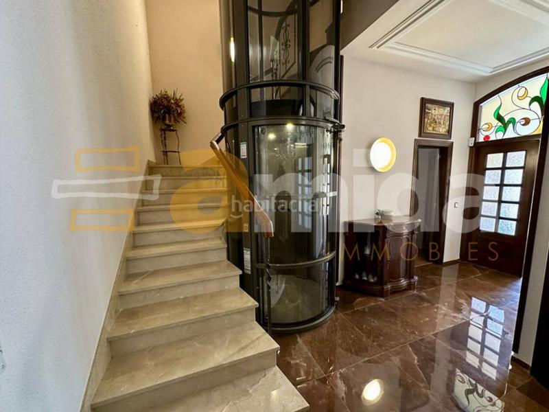 Foto ff4c9f1e-c5b2-49fe-bd5c-6a2a8253456f. Maison avec chauffage parking piscine dans Centre Sabadell