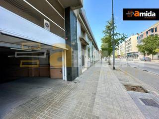 Aparcament cotxe a Hostafrancs. Parking en venta en centre